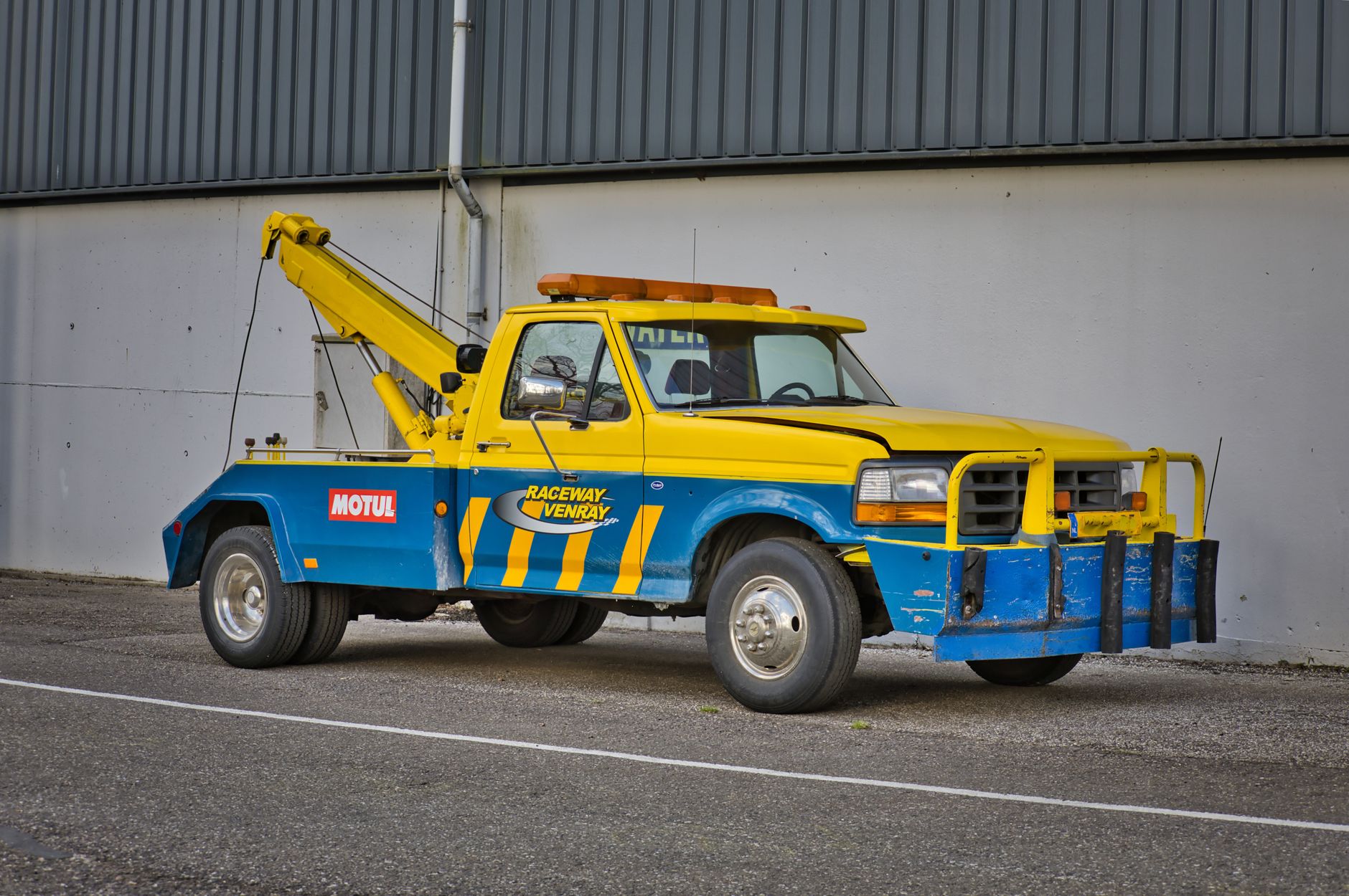 Remorquage voiture équipe à Brest